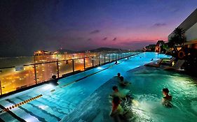 The Song Luxury Apartment Vung Tau Sea View - Free Infinity Pool, Gym, Sauna & Kids Pool